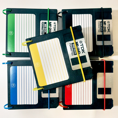 Floppy notesz színek